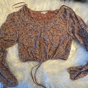 SO Brown Blue floral long sleeved femme size small shirt